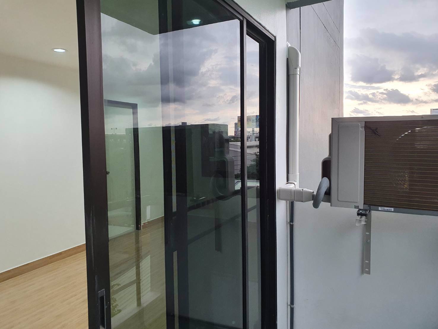 คอนโดเดอะกรีนเพลส