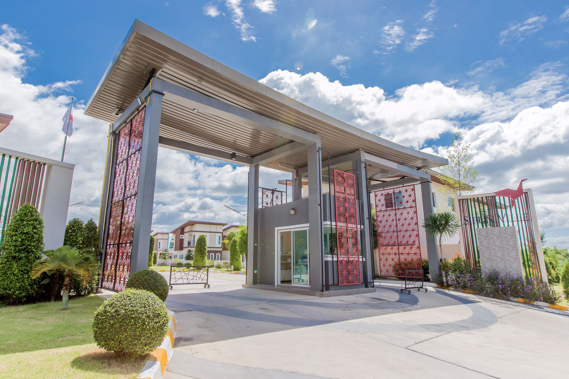 ขายให้เช่า-ทาวน์โฮม-ชั้นเดียว-สิปัญ-วิลล์-โครงการบ้านใกล้นิคมอีสเทิร์นซีบอร์ด-นิคมเหมราช-ปลวกแดง-