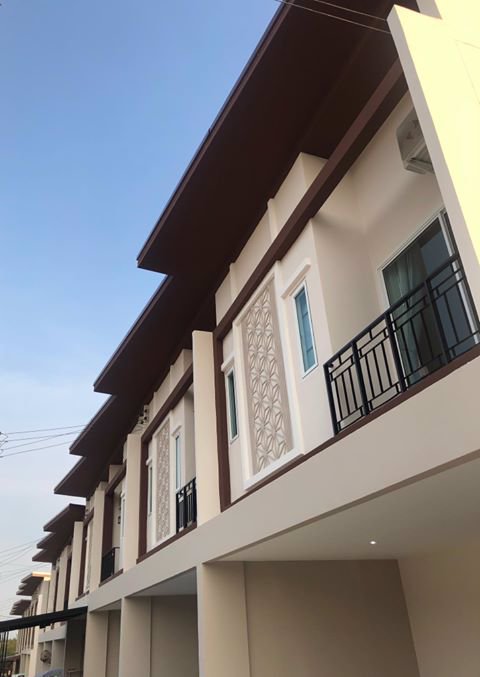 ขาย-ให้เช่า-ทาวน์โฮม-2-ชั้น-สิปัญ-วิลล์-โครงการบ้านใกล้นิคมอีสเทิร์นซีบอร์ด-นิคมเหมราช-ปลวกแดง