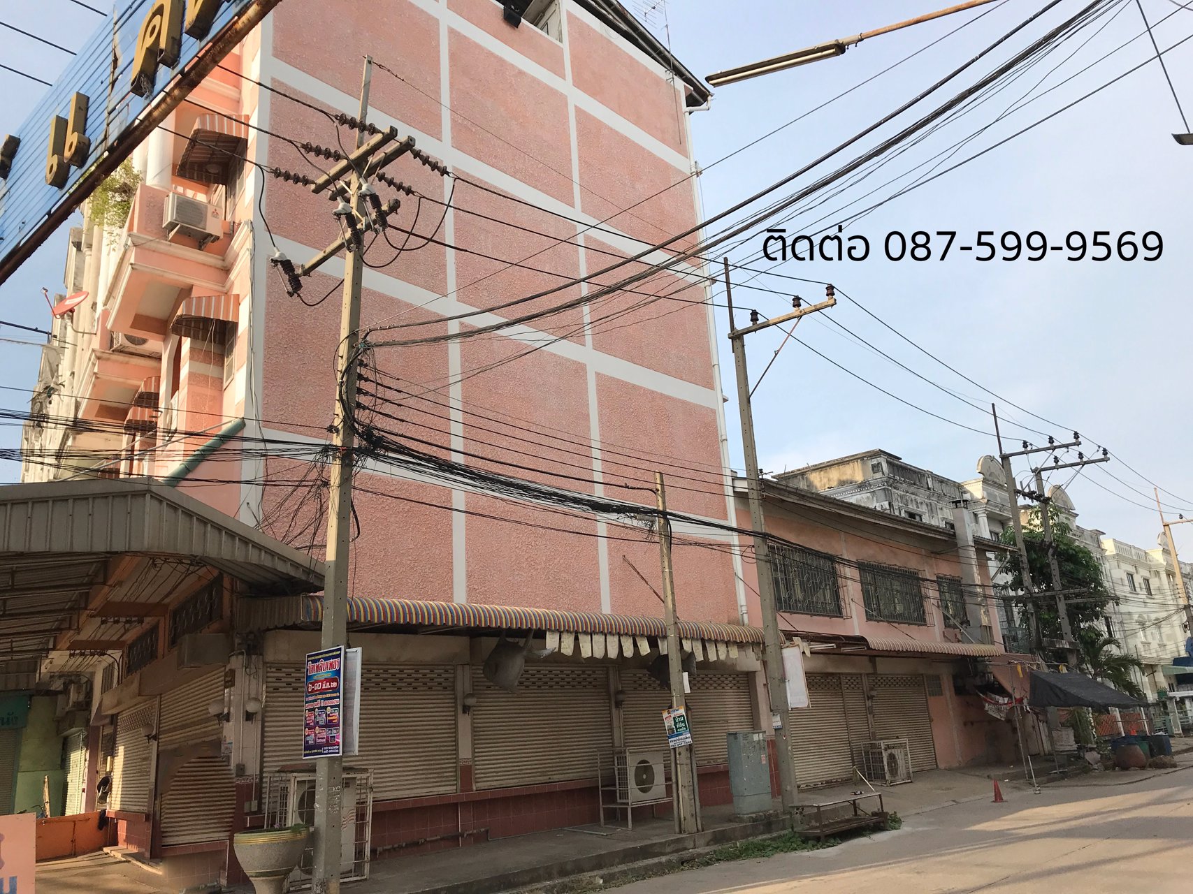 อาคารพาณิชย์ขนาดใหญ่-ทำเลทอง-ตึกหัวมุม-ติดถนนใหญ่-ใจกลางอุตสาหกรรม