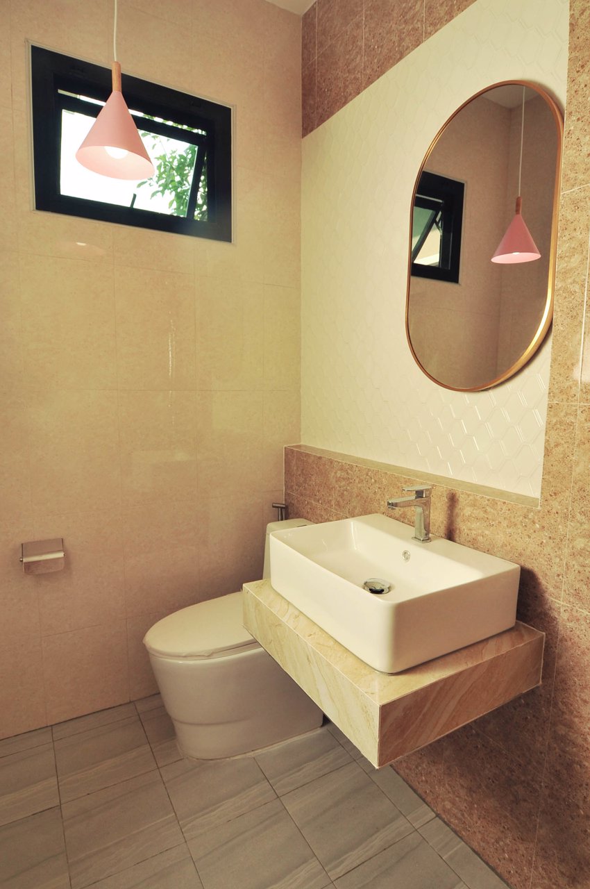 ขายทาวเฮ้าส์ชั้นเดียวห้องริมต่อเติมใหม่-40-ตารางวา-ถนนนวมินทร์-อารมณ์เหมือนบ้านเดี่ยว