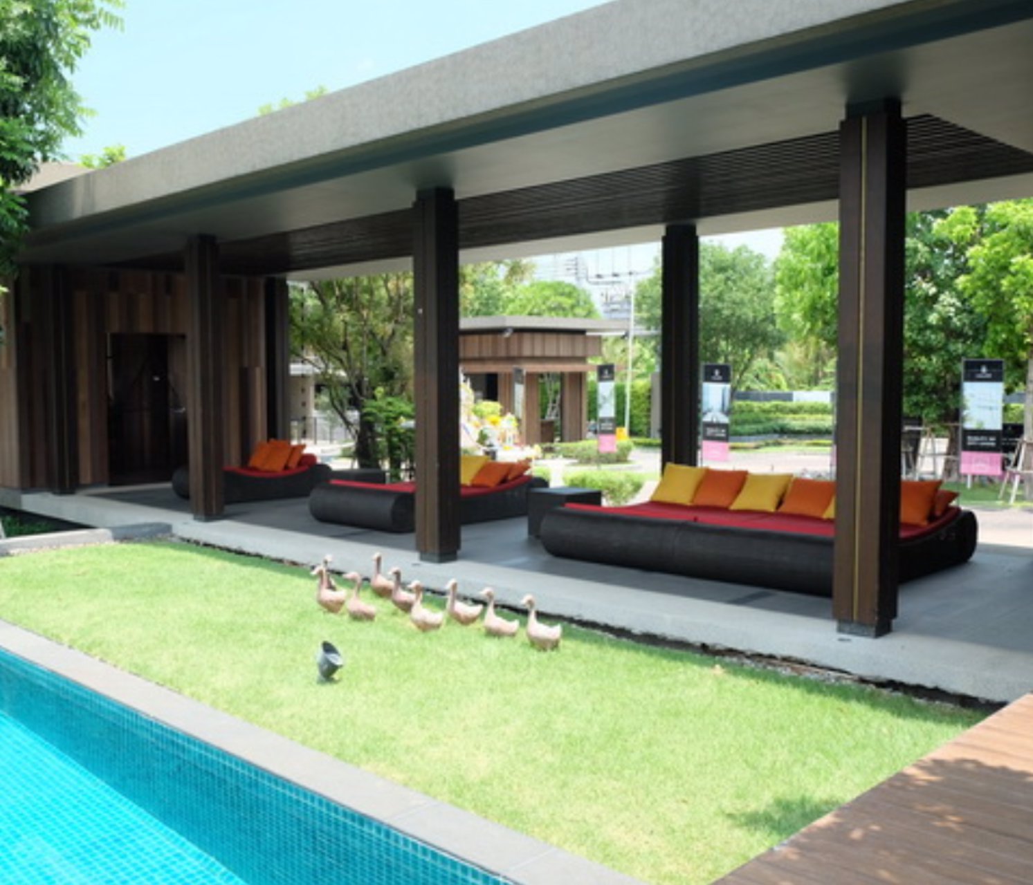 ขายด่วน-ขายทาวน์โฮม3ชั้น-ทาวน์อเวนิว-พระราม2-ซอย30-สภาพใหม่-หันทิศใต้-ไม่มีบ้านตรงข้าม