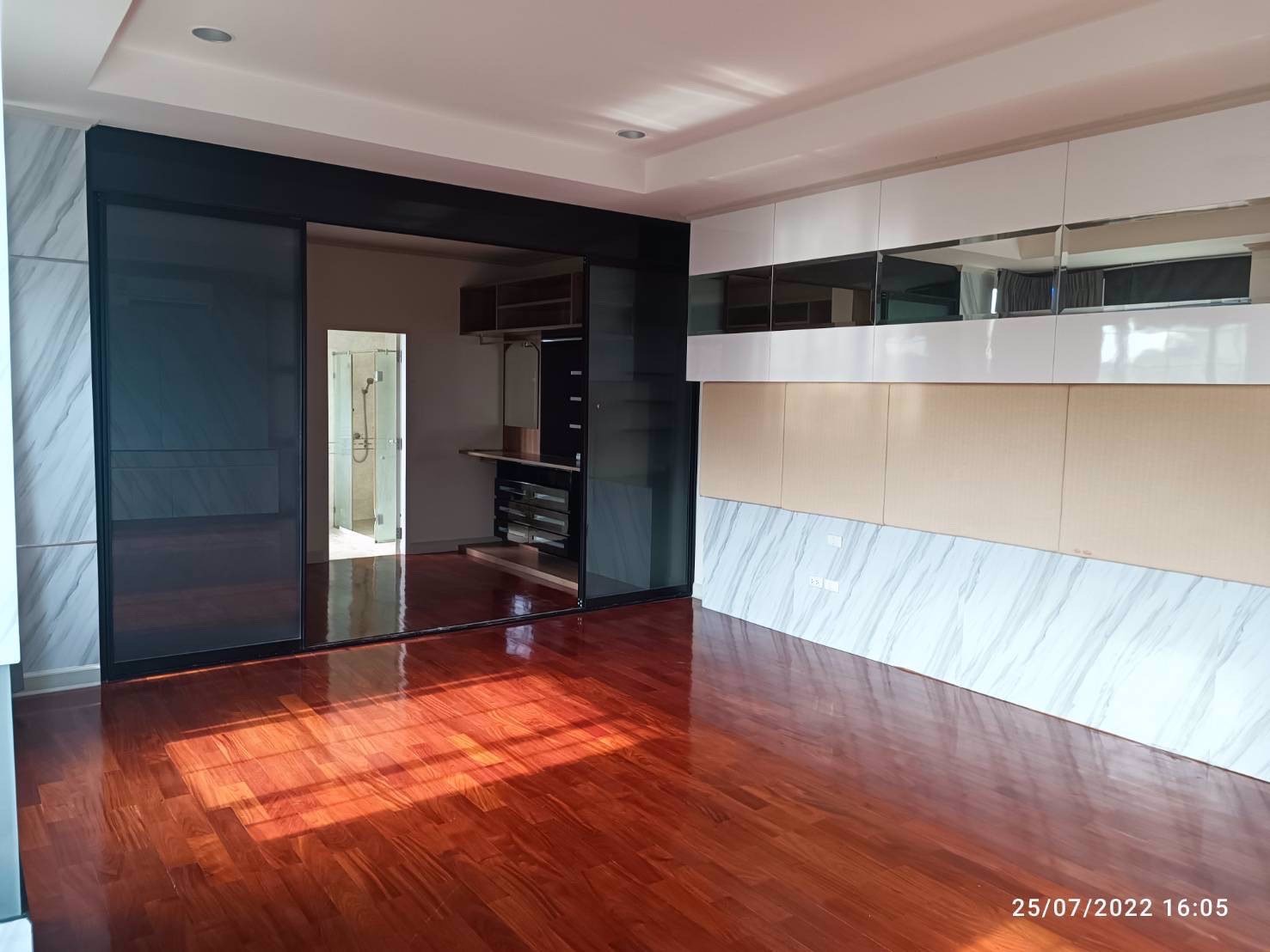 ขายบ้านเดี่ยว-สุดหรูmodern-luxury-ย่านบางนา