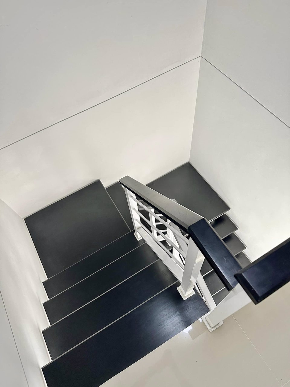 ขายด่วน-ขายถูก-ถนนเมน-ไม่เคยเข้าอยู่มาก่อน