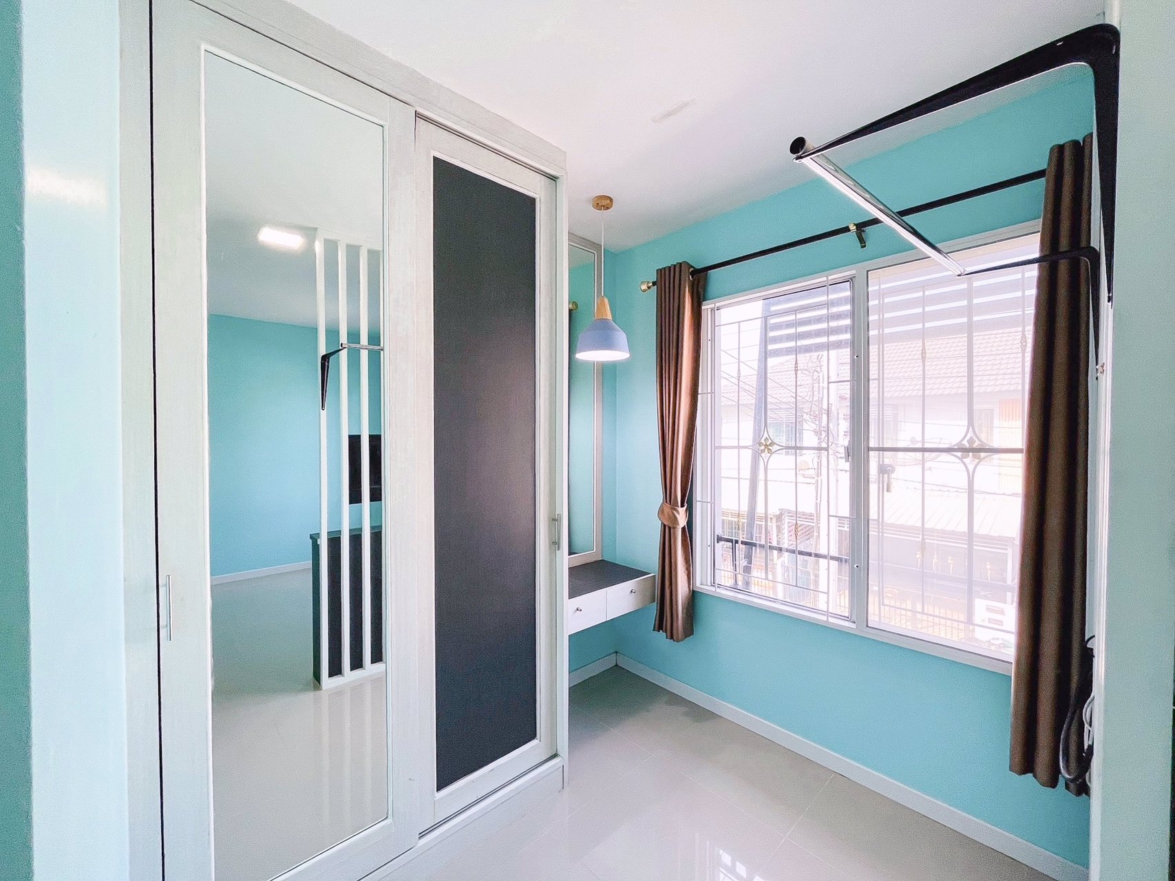 ขายบ้านทาวเฮ้าส์-หมู่บ้านพฤกษาเมื่องใหม่บางพลี-โครงการ-114-2-เทพารักษ์-บางบ่อ-ขายราคา-250-ล้านบาท