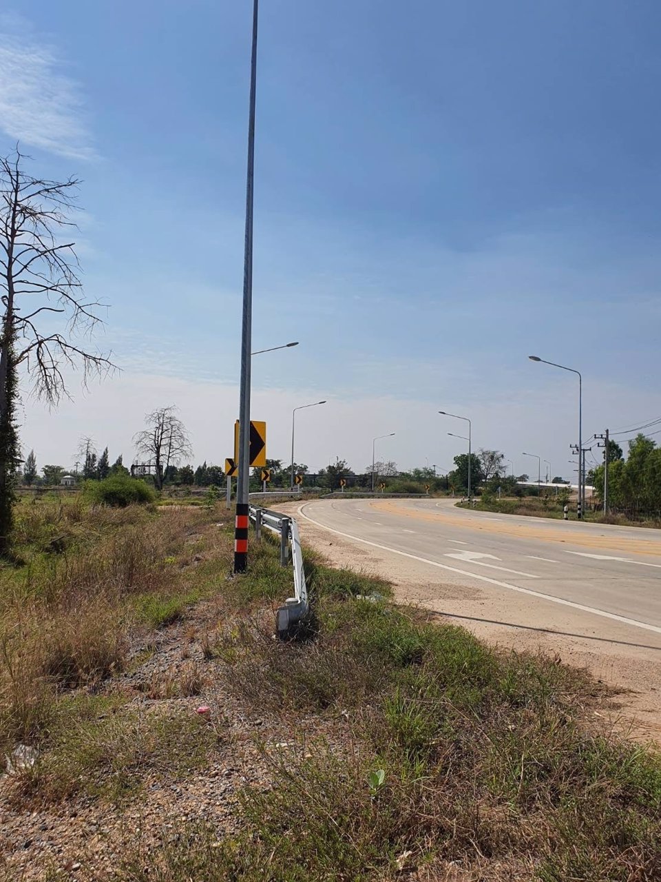 ขายที่ดินติดถนนสี่เลนใกล้ถนนมิตรภาพ-1-ไร่-3-งาน-2-ตรว