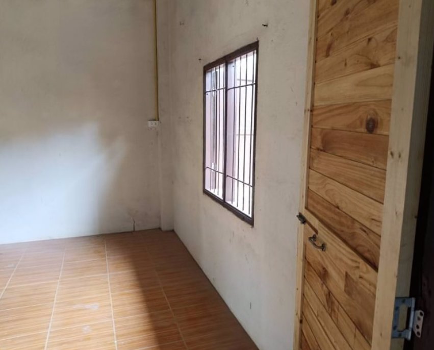 ขายด่วนๆบ้านพร้อมโกดัง-เนื้อที่-2ไร่-3งาน-73ตรว-มี5-ล๊อก-พร้อมห้องนอน-2ห้องน้ำ2-เหมาะทำออฟฟิต