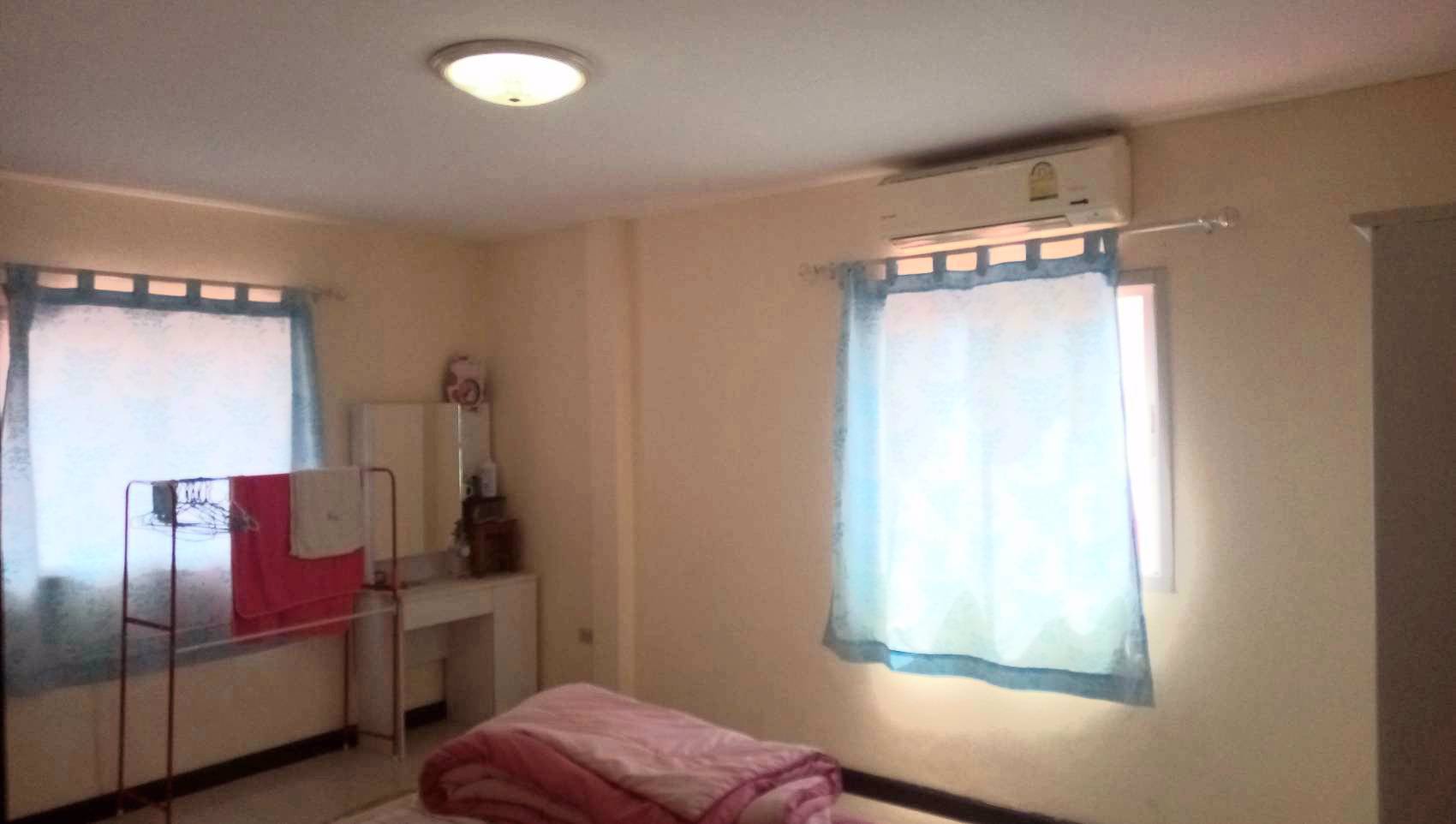 ขายบ้านแฝด-2-ชั้น-30-ตรวา-หน้ากว้าง-อยู่ก่อนหลังมุม