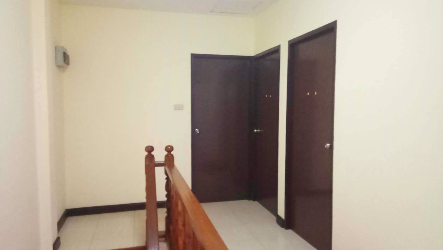 ขายบ้านแฝด-2-ชั้น-30-ตรวา-หน้ากว้าง-อยู่ก่อนหลังมุม