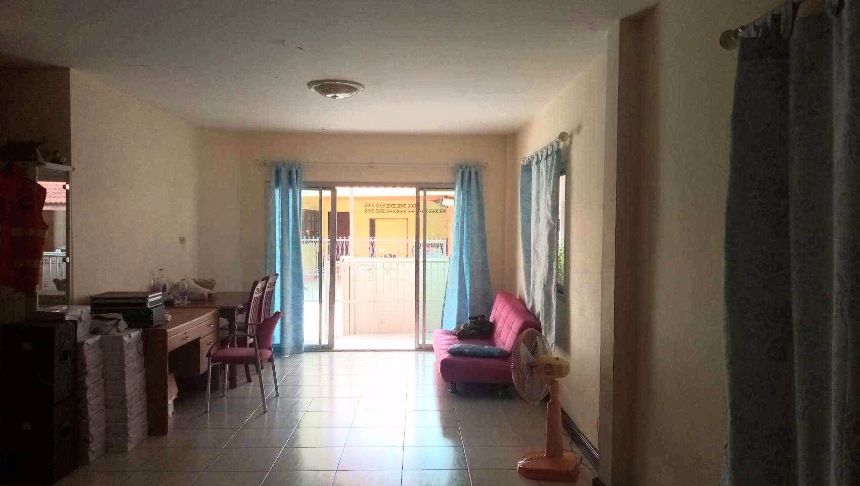 ขายบ้านแฝด-2-ชั้น-30-ตรวา-หน้ากว้าง-อยู่ก่อนหลังมุม