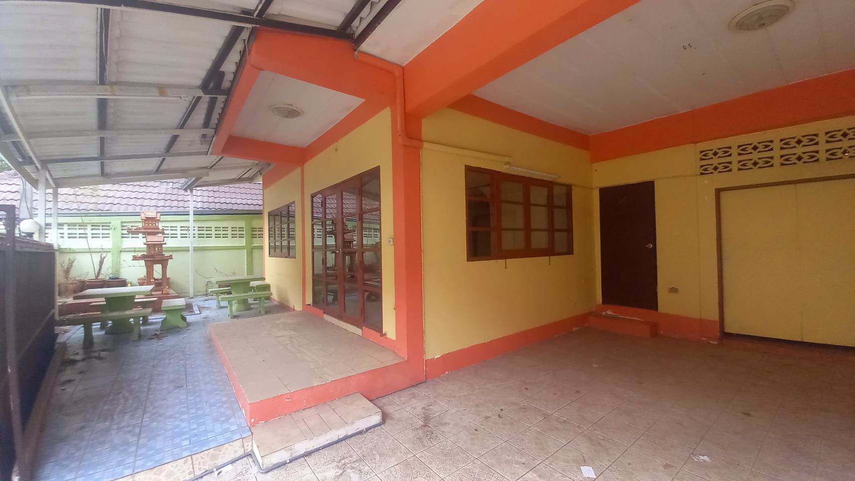 ขายบ้านเดี่ยว-2-ชั้น-48-ตรวา-หน้ากว้าง-หลังมุม-