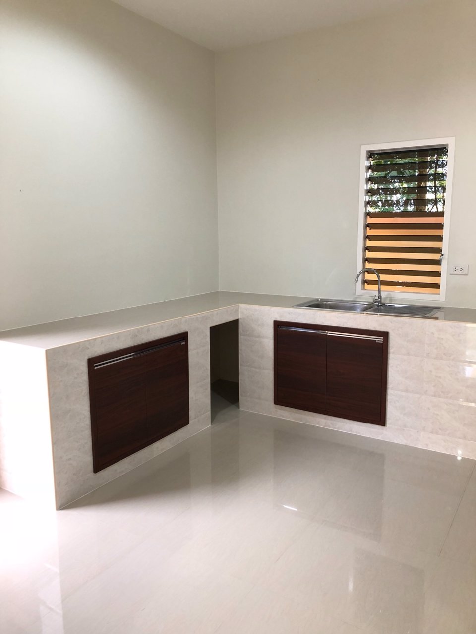 ขายบ้านกิรณา-นิคมพัฒนาซอย-8-กว้างใหญ่ดีไซน์สวย-ใช้วัสดุเกรด-a-ทุกอย่าง-นิคมพัฒนา-ระยอง