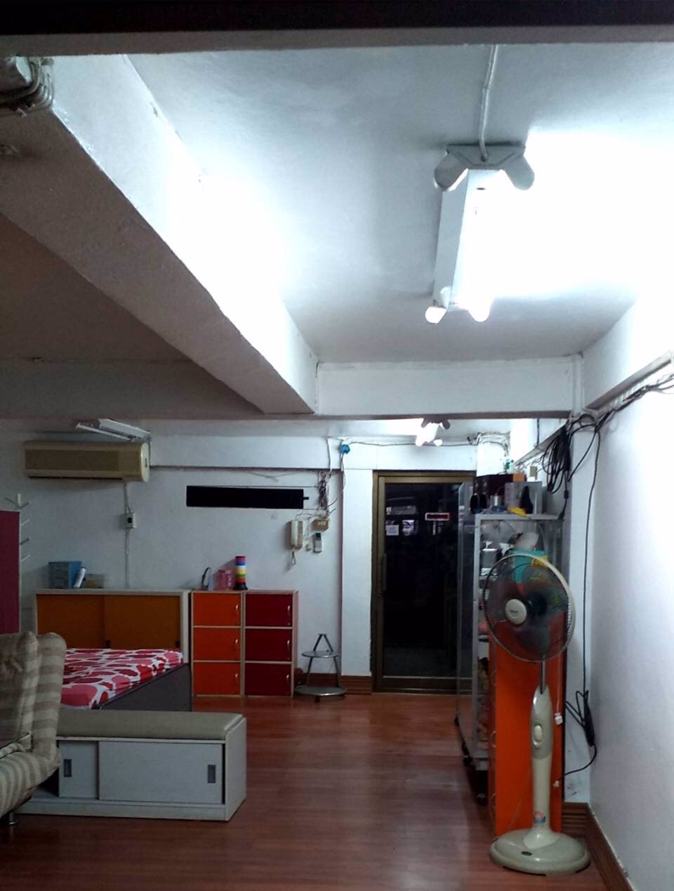 ขาย-และให้เช่า-อาคารพาณิชย์-3-ชั้นครึ่ง-2-คูหา-จสกลนคร