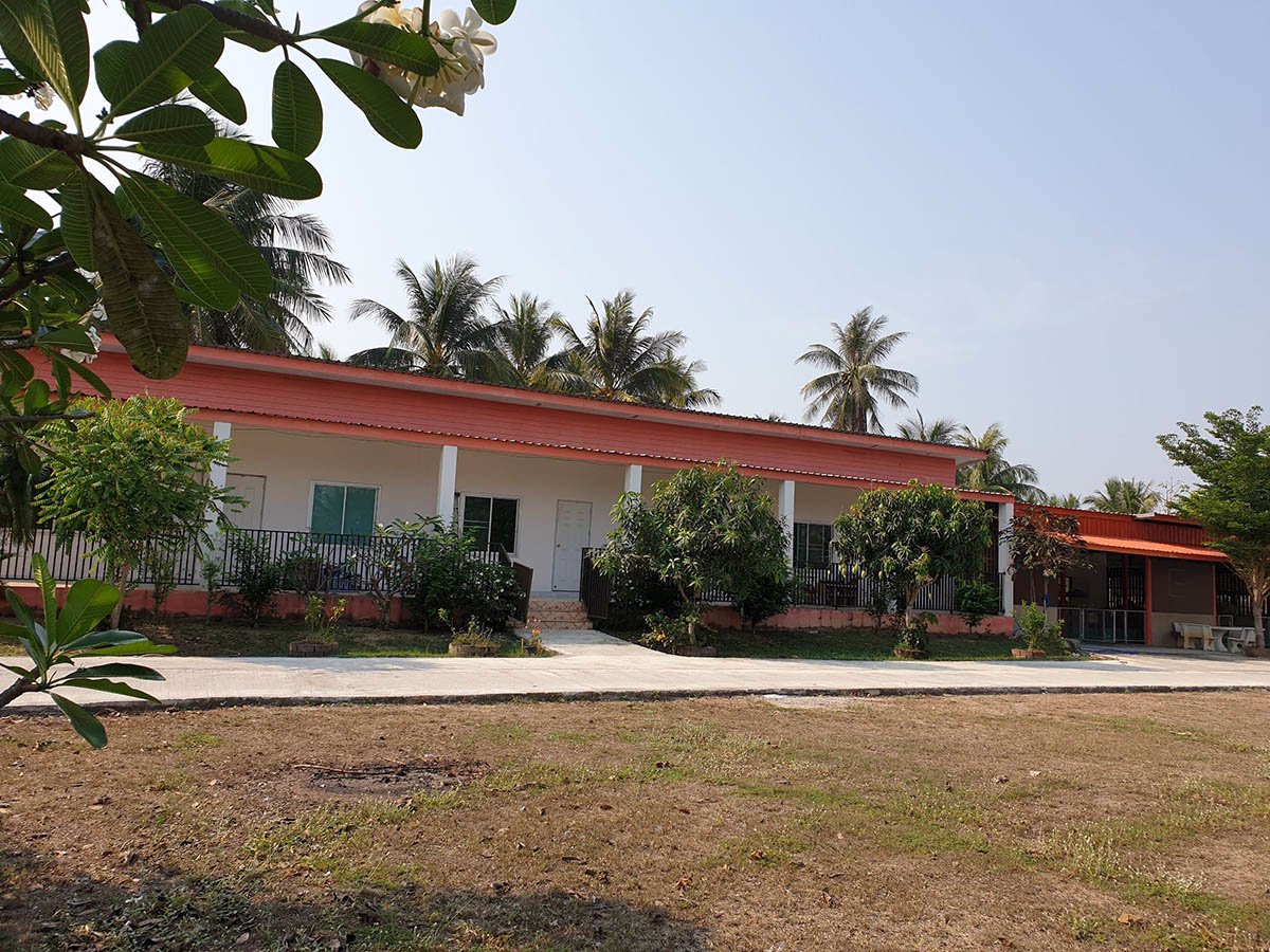 ขาย-ให้เช่า-ที่ดิน-2-ไร่พร้อมอาคารสำนักงานและบ้านพัก-ใกล้พัทยา