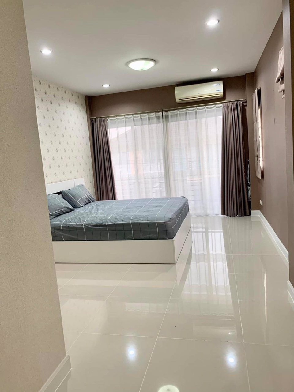 ขายบ้านเดี่ยว-2-ชั้น-หมู่บ้าน-life-exclusive