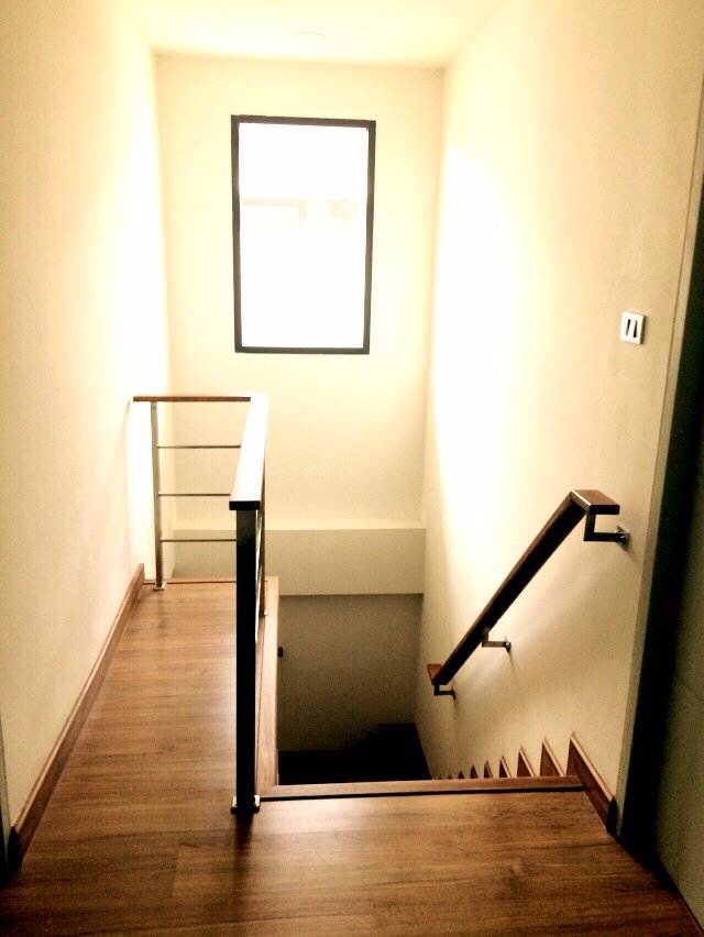 ขายบ้านเดี่ยว2-ชั้น-โมเดิร์นสไตล์-อยู่ในหมู่บ้านจัดสรรลิเวลโล่-สาขา-1-livello-3-ห้องนอน-3-ห่องน้ำ