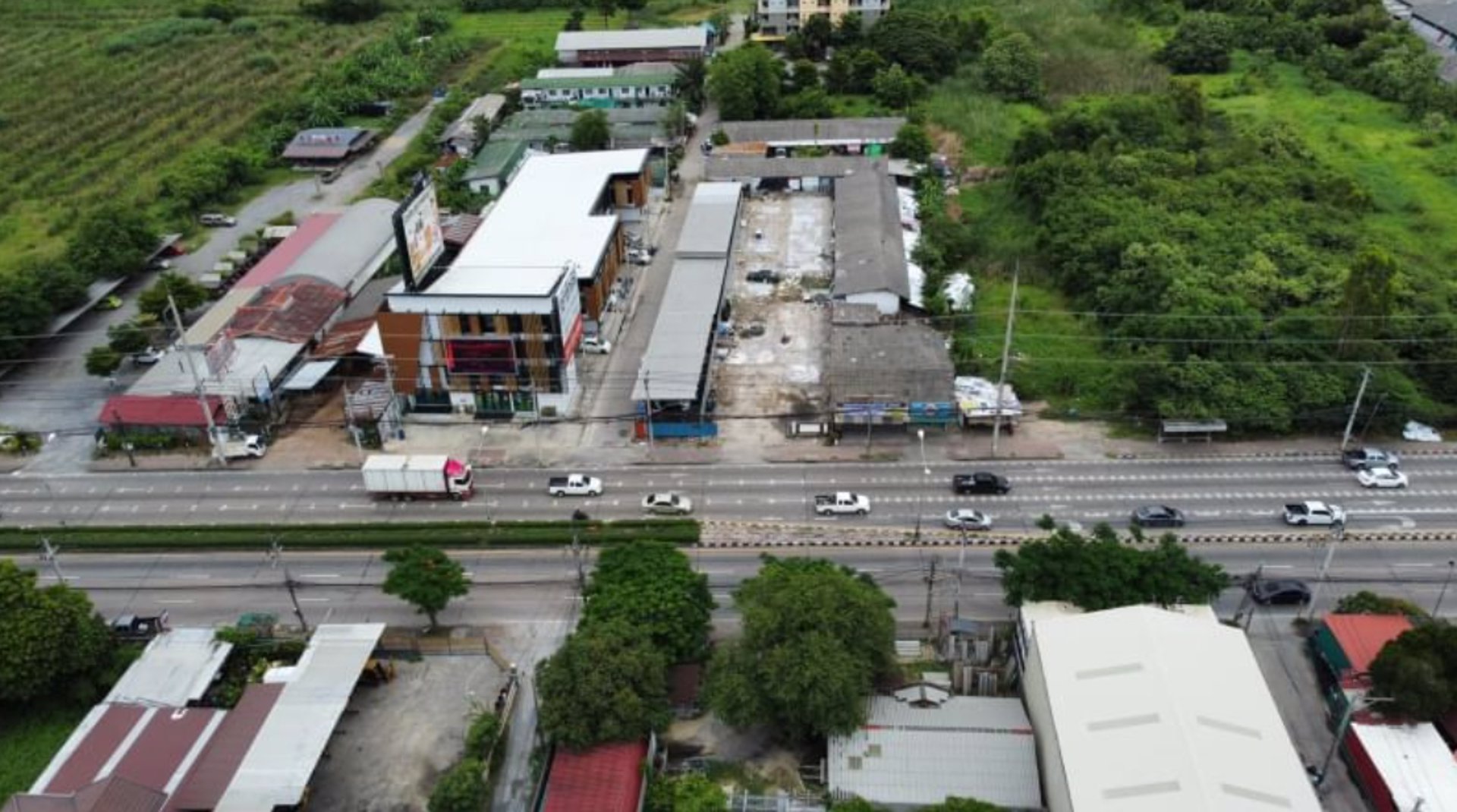 ขายด่วน-ที่ดินติดถนน-ลำลูกกา-ที่ดินแปลงสวย-ติดถนนเส้นลำลูกกาช่วงปากซอย-67