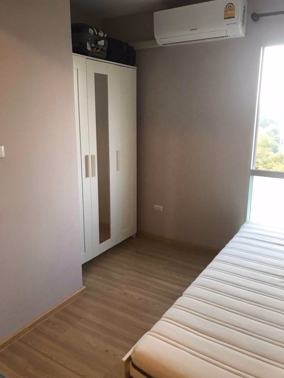 ขาย-พลัม-คอนโด-แจ้งวัฒนะ-เฟส-1-พร้อมเฟอร์-พร้อมเข้าอยู่