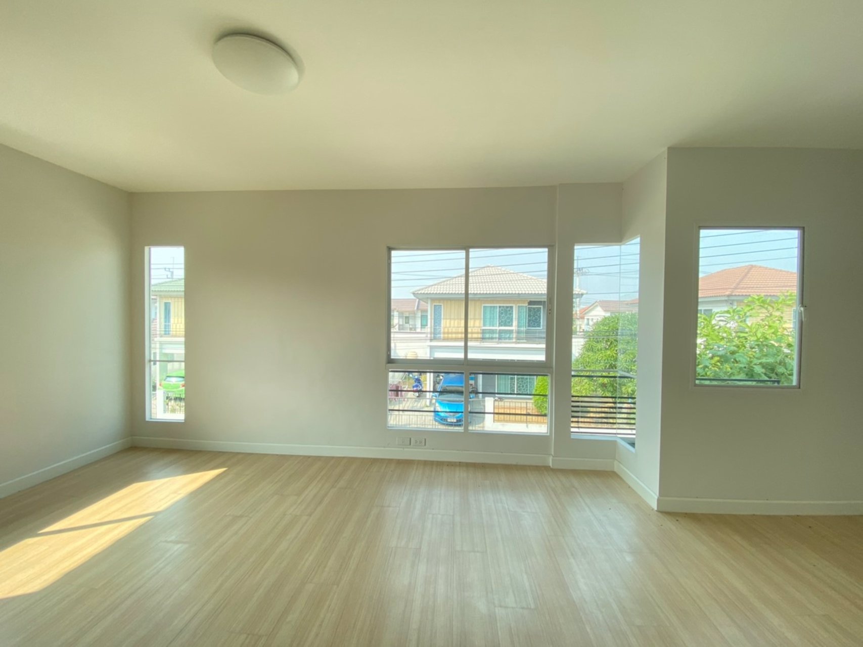 ขาย-บ้านเดี่ยว-อินนิซิโอ-2-inizio-2-รังสิต-คลอง-3-ตัวบ้านใหม่มาก