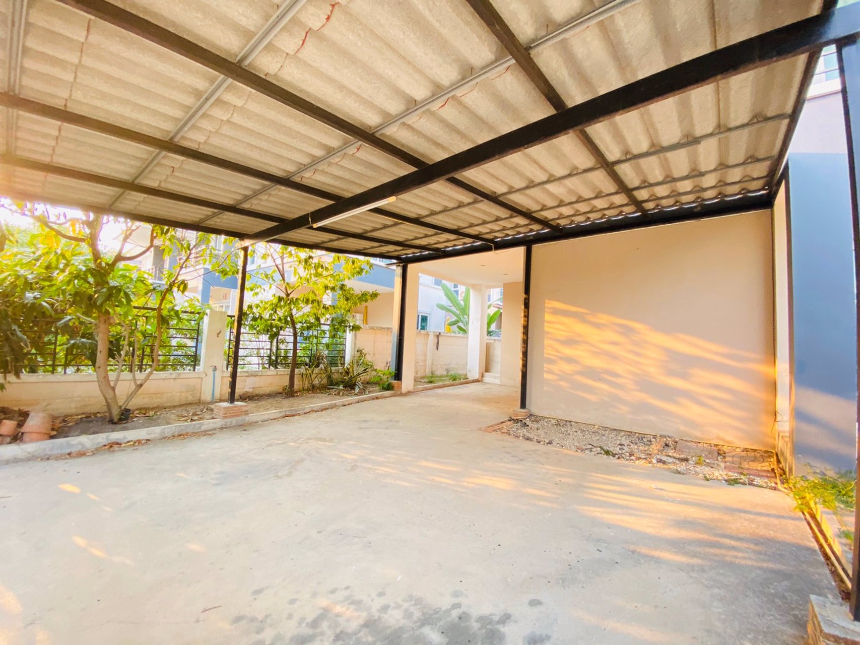 ขาย-บ้านเดี่ยว-2-ชั้น-หมู่บ้านสิริกานต์-3-หลังมุม-ซอยวัดลาดปลาดุก