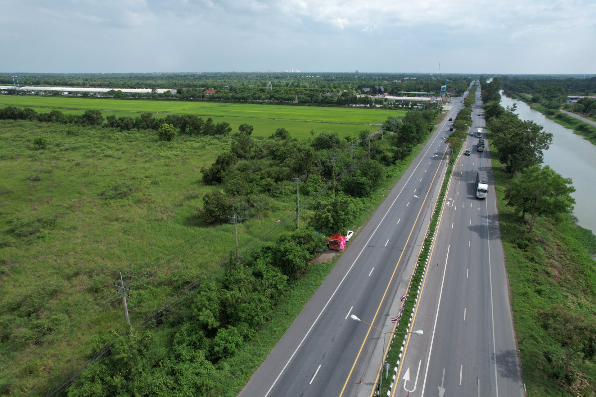 ขายที่ดินผืนใหญ่ขนาด-756-ไร่-ติดถนน-4-เลน-รังสิต-นครนายก-ฝั่งขาเข้า-หน้ากว้างติดถนน-750-เมตร-ลึ