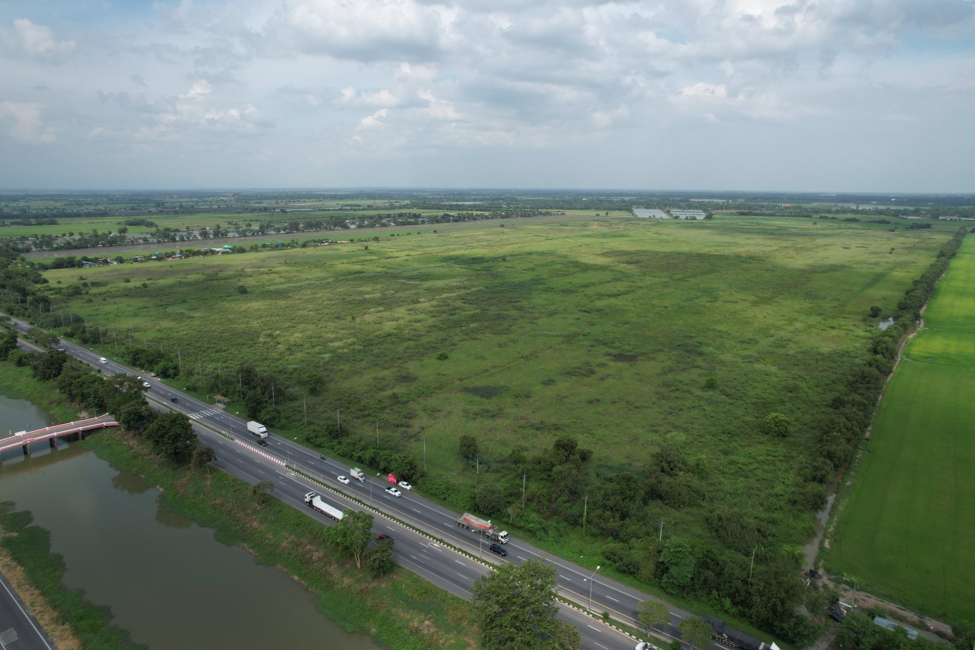 ขายที่ดินผืนใหญ่ขนาด-756-ไร่-ติดถนน-4-เลน-รังสิต-นครนายก-ฝั่งขาเข้า-หน้ากว้างติดถนน-750-เมตร-ลึ