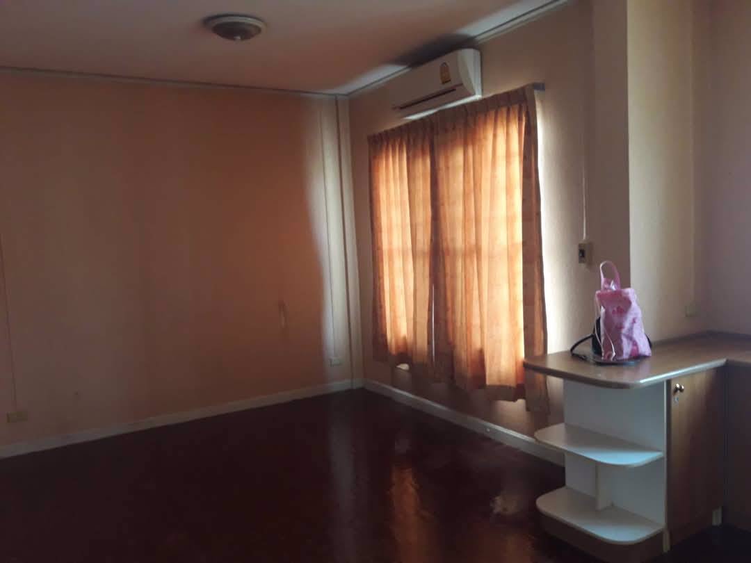 ให้เช่าทาวน์เฮ้าส์-หมู่บ้านบุษรินทร์-ประชาอุทิศ-127