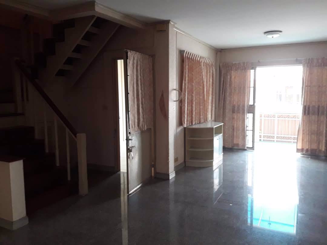 ให้เช่าทาวน์เฮ้าส์-หมู่บ้านบุษรินทร์-ประชาอุทิศ-127