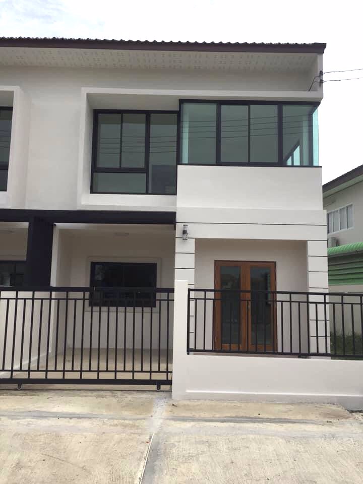 ขายบ้านเพชรบุรีทาวน์โฮม2ชั้น-185-ล้าน