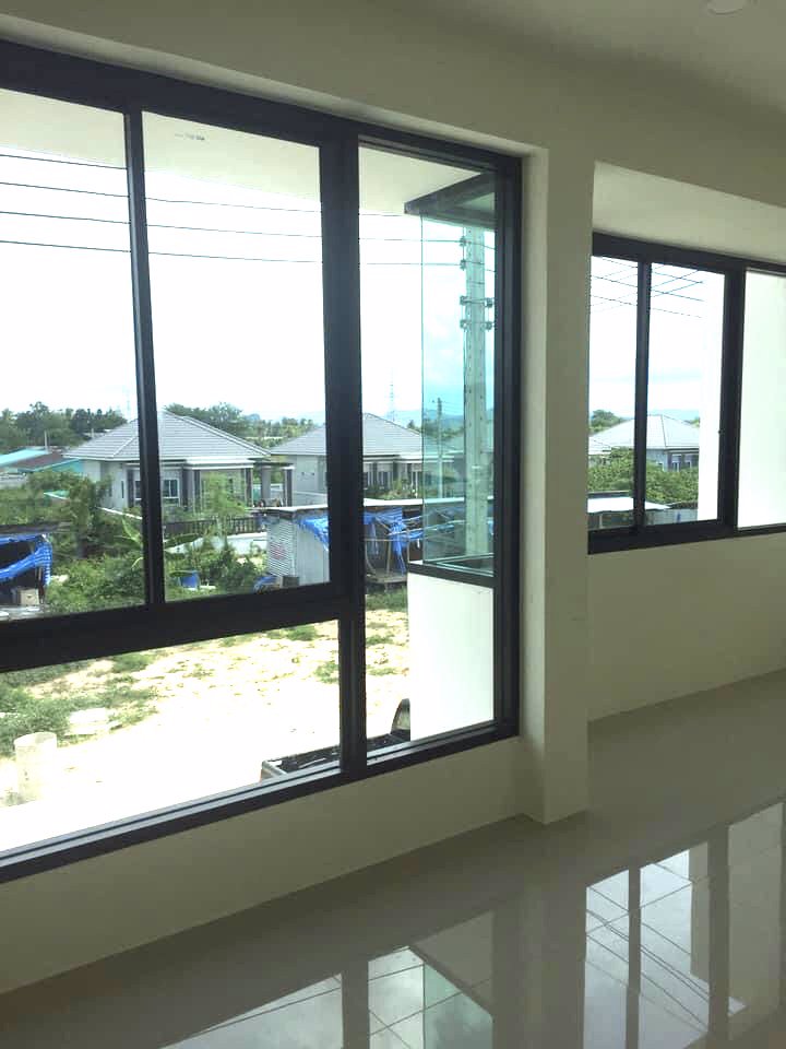 ขายบ้านเพชรบุรีทาวน์โฮม2ชั้น-185-ล้าน