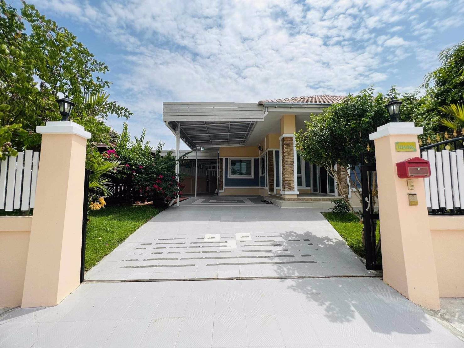 quick-sell-3-bedrooms-2-bathrooms