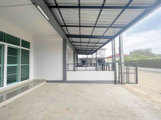 ทาวน์โฮมใหม่-ใกล้-bts-สายหยุด-บ้านใหญ่-ราคาไม่แพง