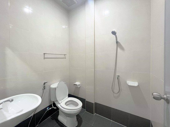 ทาวน์โฮมใหม่-ใกล้-bts-สายหยุด-บ้านใหญ่-ราคาไม่แพง