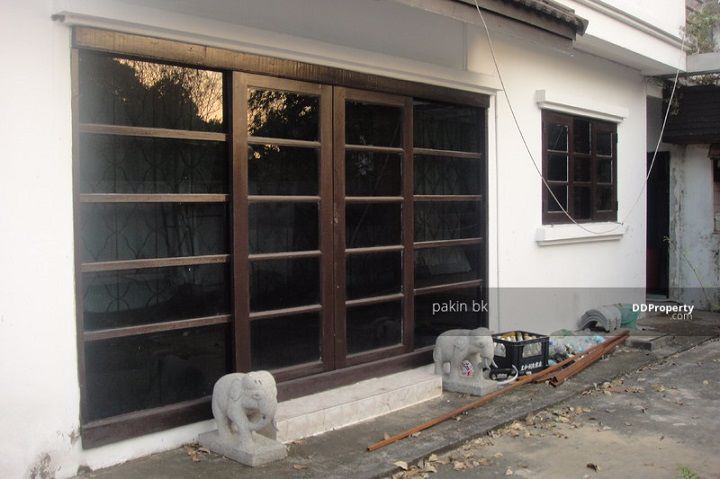 ขายบ้านเดี่ยว-บ้านริมน้ำ-ใกล้รถไฟฟ้า-ม-รังสิต-สนามบินดอนเมือง-ห้างฟิวเจอร์ปาร์ค