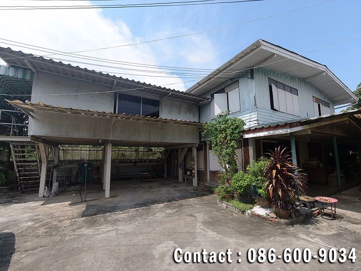 ขายบ้านสองหลังพื้นที่-133-ตรว-ราคาถูก-ใกล้รถไฟฟ้า-bts-โรงเรียนนายเรือเพียง-700-เมตร-