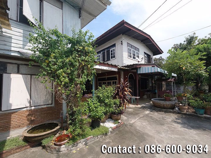 ขายบ้านสองหลังพื้นที่-133-ตรว-ราคาถูก-ใกล้รถไฟฟ้า-bts-โรงเรียนนายเรือเพียง-700-เมตร-