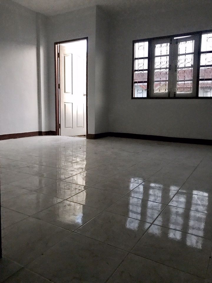 ทาวเฮ้าส์-ให้เช่า-ใหม่เอี่ยม-หมู่บ้านสินทวีแกรนวิลเลจ-3-ชั้น-3-ห้องนอน-3-ห้องน้ำ-