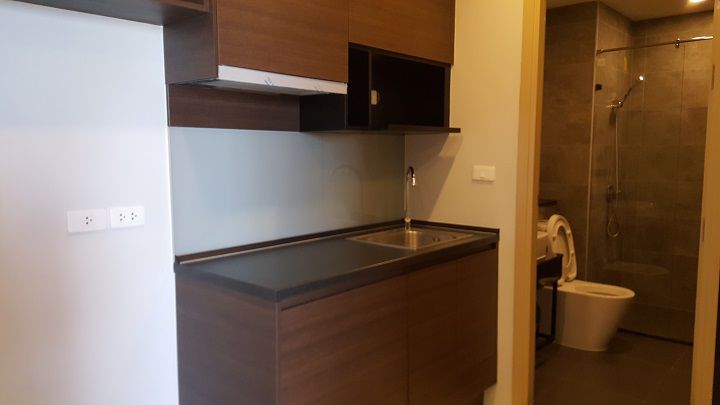 ขายดาวน์-ด่วน-ยอมขาดทุน-คอนโดเดอะบริกซ์-จรัญ-64-บางพลัด-กรุงเทพมหานคร