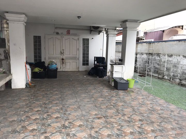 ขาย-หรือให้เช่า-บ้านแฝดมือสอง-ซอย-ปุณณวิถี-22-ใกล้-bts-ปุณณวิถี