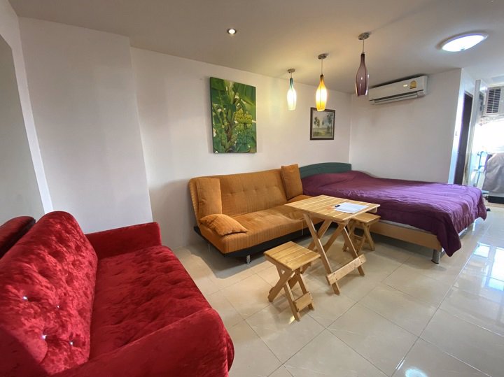 ให้เช่าห้อง-ratchada-city-18-condo-7500-บาท-ใกล้-mrt-สุทธิสาร-เฟอร์และเครื่องใช้ไฟฟ้าครบ