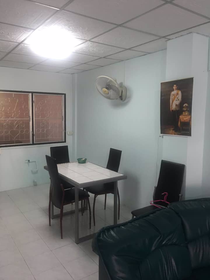 ขายทาวน์เฮ้าส์-2-ห้องนอน-ใน-คูคต-ลำลูกกา-โครงการ-ไดมอนด์วิลล์-1-