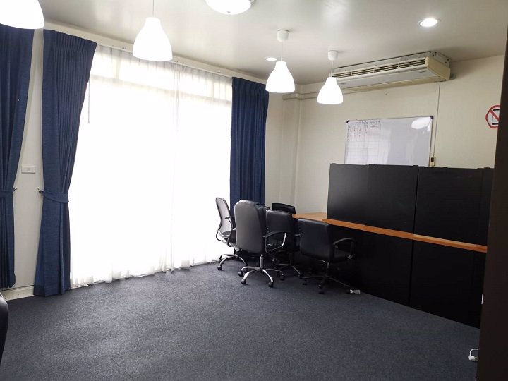 ออฟฟิตให้เช่า-ชั้น-2-ทำเล-ตรงข้ามศาลอาญา-รัชดา-เข้าซอย-รัชดาภิเษก-32-เพียง-200-เมตร