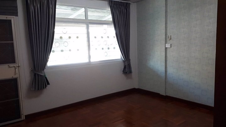 ขายทาวน์เฮ้าส์-2-ชั้น-ตกแต่งใหม่ทั้งหมด-ซอยเรวดี-57-อเมือง-จนนทบุรี