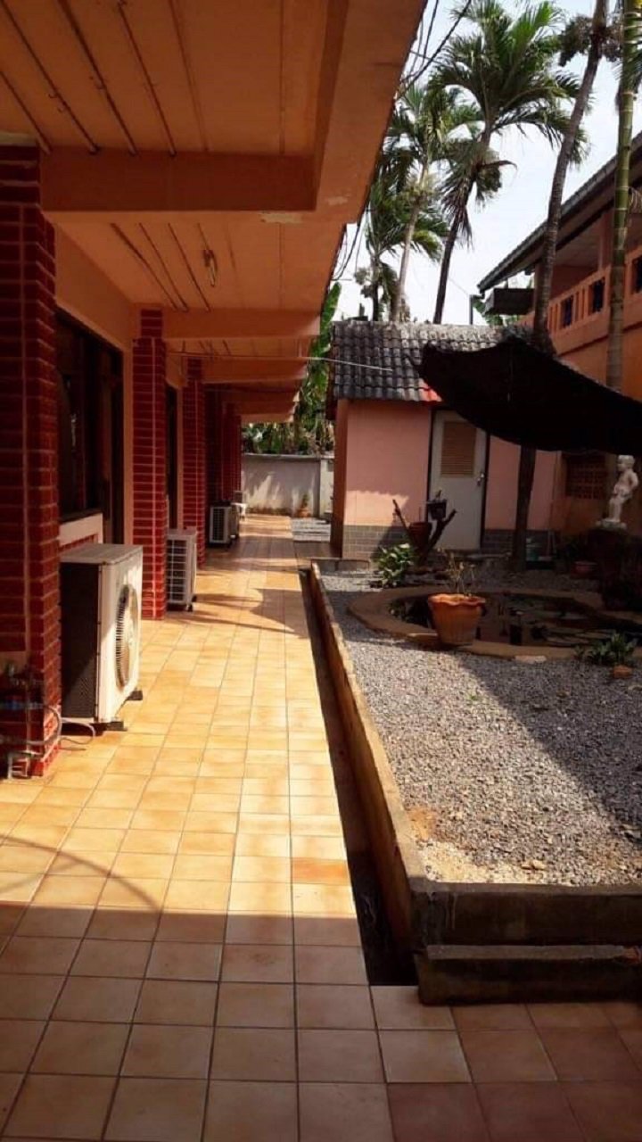 ขายด่วน-อพาร์ทเม้นทำเลสวยหลังวิทยาลัยสันตพล-5-ชั้น-25-ห้อง-อุดรธานี