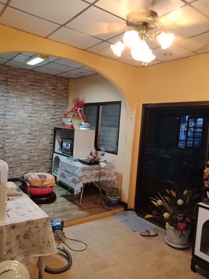 ขายบ้านเดี่ยว-2-ชั้น-หัวมุม-66-ตารางวา-ซอยรัชดาภิเษก-62-ถนนรัชดาภิเษก