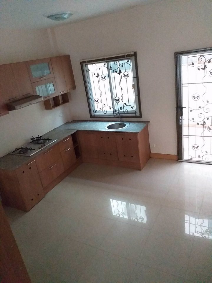 ขายทาวน์เฮ้าส์-หมู่บ้านปริญลักษณ์-ไลท์-พระราม-5-ราชพฤกษ์-เมืองนนทบุรี