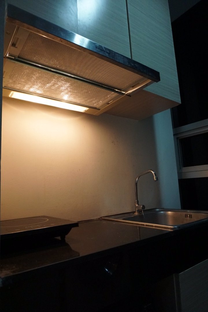 คอนโดให้เช่าราคาถูก-the-colory-vivid-condo-200-เมตรจาก-mrt-ห้วยขวาง