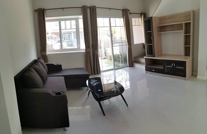 บ้านว่างให้เช่า-ทาวน์โฮม-2-ชั้น-โครงการอินดี้รังสิต-คลองสอง-ปทุมธานี