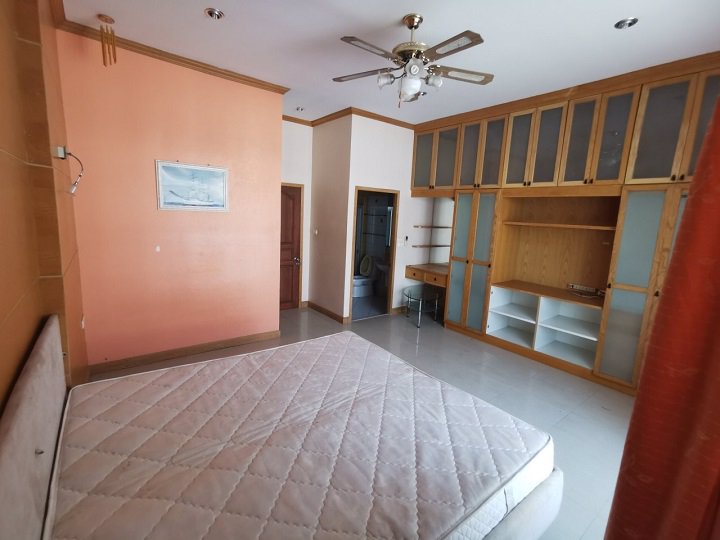 ให้เช่าทาวน์เฮ้าส์-3-ห้องนอน-ใน-ลาดพร้าว-71-แอร์-5-ตัว