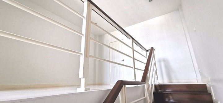 ขายถูกสุดๆ-ตึกแถว-5-ชั้น-ดาดฟ้าอีก-1-ชั้น-หลังมุม-ทำเลดี-รามคำแหง-174